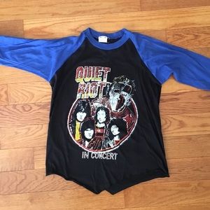 VINTAGE 1980s Quiet Riot Metal Health Tour band T